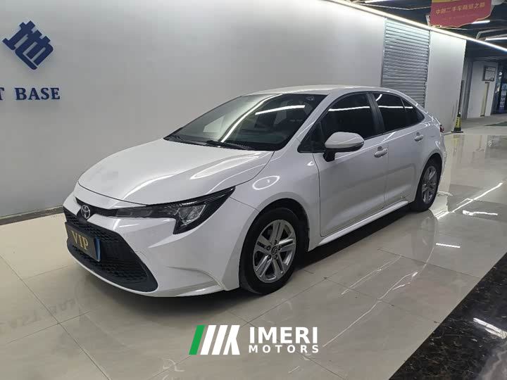 Toyota Corolla TNGA 1.5L CVT Base