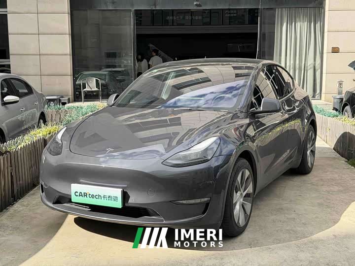 Tesla Model Y Long Range All-Wheel Drive - ავტომობილი ჩინეთიდან