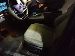 BYD Tang DM-i Honor Edition 200KM Flagship - ფოტო 9
