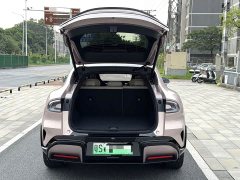 Xiaomi YU7 Four-Wheel Drive Max Edition - ფოტო 14