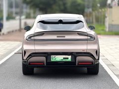 Xiaomi YU7 Four-Wheel Drive Max Edition - ფოტო 16