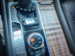 SAIC RX8 30T AWDFlagship Edition - ფოტო 9