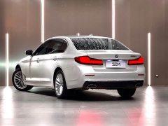BMW 5 Series Facelift 525Li M Sport Package - photo 6