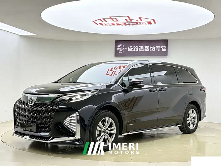 Toyota Sienna 2.5L Hybrid Comfort Edition - car from China