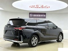 Toyota Sienna 2.5L Hybrid Comfort Edition - photo 7
