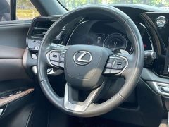 Lexus RX 350h AWD Premium Edition - ფოტო 17