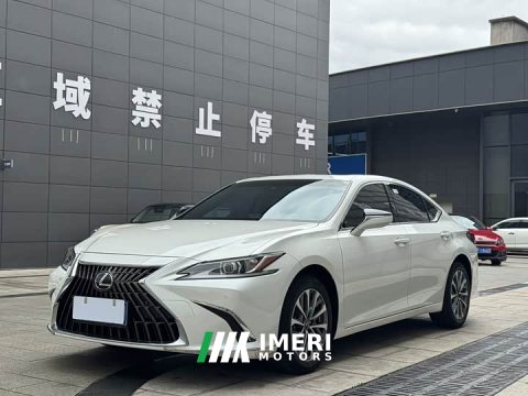 2024 Lexus ES 200 Excellence Edition - автомобиль из Китая