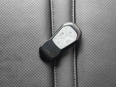 XPeng P7 480E - ფოტო 13