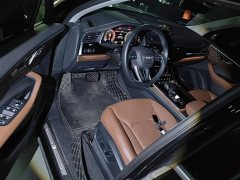 Audi Q7 55 TFSI quattro S line Sport - фото 9