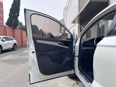 Volkswagen Jetta VS5 280TSI Manual Entry-Level - ფოტო 13