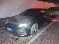 Toyota Camry 2.5G Luxury Edition - ფოტო 1