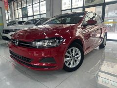 Volkswagen Polo Plus 1.5L Automatic Panoramic Sunroof Comfort Edition - фото 1