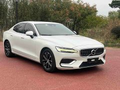 Volvo S60 T4 Intelligent Luxury Edition - фото 3