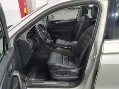 Volkswagen Tiguan L 330TSI Automatic FWD R-Line Comfort Edition - photo 10