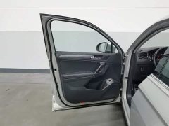 Volkswagen Tiguan L 330TSI Automatic FWD R-Line Comfort Edition - photo 8