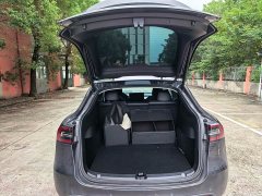Tesla Model Y Long Range All-Wheel Drive - ფოტო 12