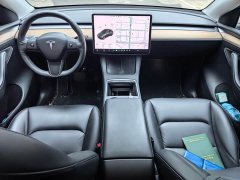 Tesla Model Y Long Range All-Wheel Drive - ფოტო 4