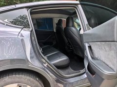Tesla Model Y Long Range All-Wheel Drive - ფოტო 8