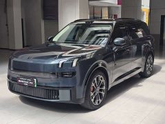 Lynk & Co 900 2.0T Ultra 6-Seater - ფოტო 1