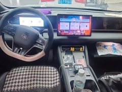 BYD Qin L DM-i 120KM Leading Edition - ფოტო 12