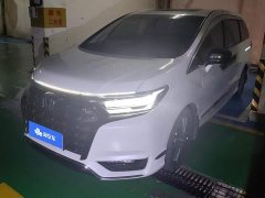 Honda Elysion 2.0L e:HEV Luxury Prestige Edition - ფოტო 1