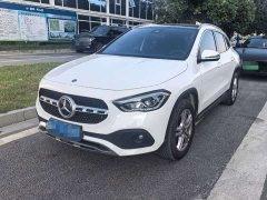 Mercedes-Benz GLA 200 - ფოტო 1