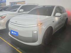 Li Auto L6 Max Smart Refresh Edition - ფოტო 1