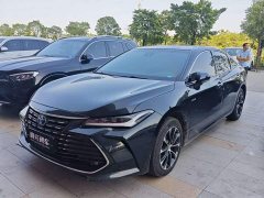 Toyota Avalon Hybrid 2.5L Luxury - ფოტო 1