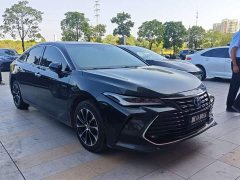 Toyota Avalon Hybrid 2.5L Luxury - ფოტო 5