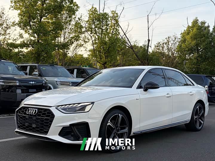 Audi A4L 40 TFSI Luxury Dynamic - car from China