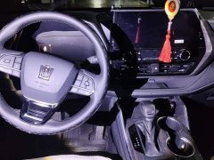 Toyota Crown Venza 2.5L HEV AWD Luxury - фото 12