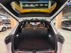 Li Auto ONE Extended Range 6-Seater - ფოტო 12