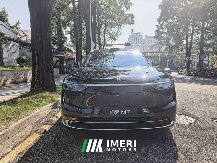 Aito M7 EREV Max Long-Range Edition 5-seater (896-line LiDAR)