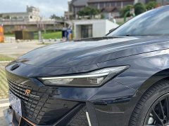 Changan UNI-V 1.5T Sport Edition - ფოტო 6
