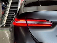 BMW 5 Series 525Li M Sport Package - photo 9