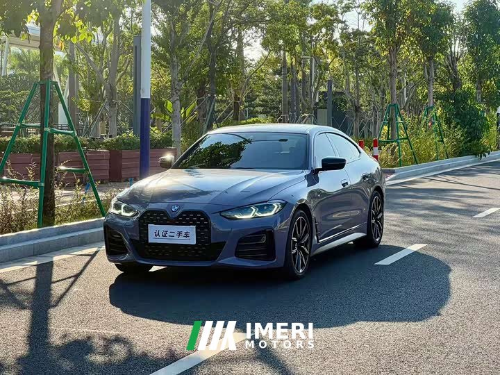 BMW 4 Series 425i Gran Coupe M Sport Night Edition Package - автомобиль из Китая