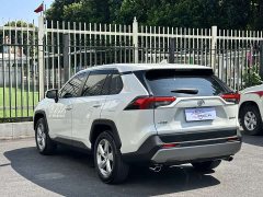 Toyota RAV4 2.0L CVT FWD Fashion Edition - фото 13