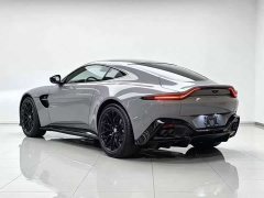 Aston Martin V8 Vantage 4.0T V8 Coupe - photo 3