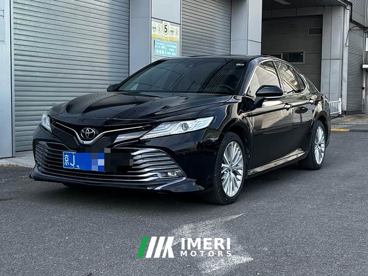 Toyota Camry 2.5G Luxury - автомобиль из Китая