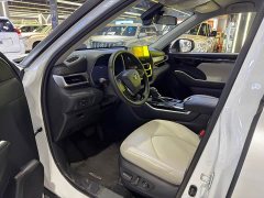 Toyota Highlander 2.5L Intelligent Hybrid AWD Elite Edition 7-seater - photo 4