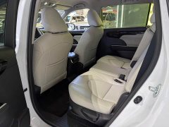 Toyota Highlander 2.5L Intelligent Hybrid AWD Elite Edition 7-seater - photo 6