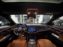 Mercedes-Benz E-Class E 300 L Fashion Edition - ფოტო 9