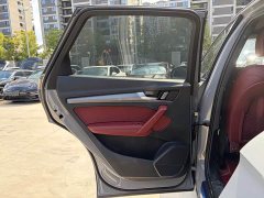 Audi Q5L 40 TFSI Fashion Dynamic - ფოტო 16