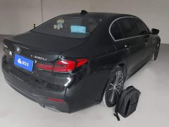 BMW 5 Series 530Li Premier M Sport Package - ფოტო 3