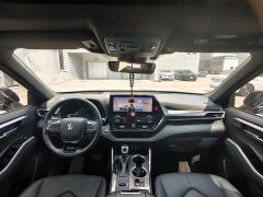 Toyota Crown Venza 2.5L HEV AWD Luxury - ფოტო 11