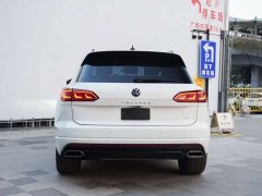 Volkswagen Touareg 3.0TSI Sharp Enjoyment Edition Jet Black Sport Package - ფოტო 3