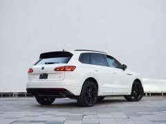 Volkswagen Touareg 3.0TSI Sharp Enjoyment Edition Jet Black Sport Package - ფოტო 6