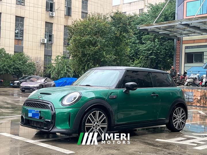 BMW MINI Facelift 2.0T COOPER S Artist Edition - автомобиль из Китая