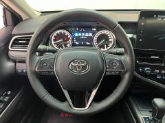 Toyota Camry 2.0G Luxury - ფოტო 13