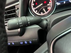 Toyota Camry 2.0G Luxury - ფოტო 20